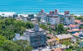 Apartamento a 150 metros da Praia Bombinhas com 110m2 Natureza e Praia juntos Apt Completo pra toda família com Elevador #Uma verdadeira Experiência#